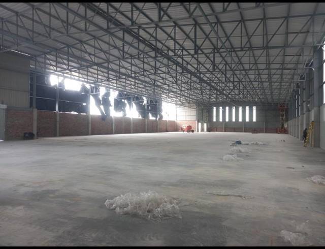 INDUSTRIAL PROPERTY TO RENT IN SIDWELL